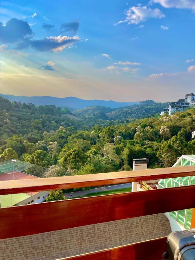 Apartamento No Quatre Saisons Com Cafe Da Manha Campos do Jordão Exteriör bild